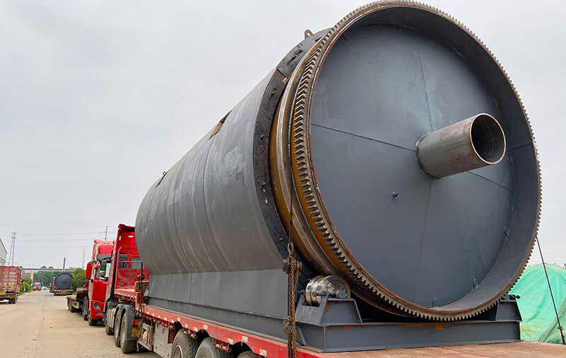 利菲爾特煉油設備裝車發貨