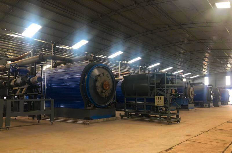 廢輪胎煉油設備現(xiàn)場 廢輪胎煉油設備現(xiàn)場